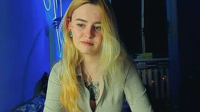 Snapshot of Alexa_Pirs chatting on March 9, 2025, 9:14 pm Alexa Pirs online show from March 9, 2025, 9:14 pm