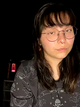 Solo yoss online show from October 3, 2025, 6:43 am