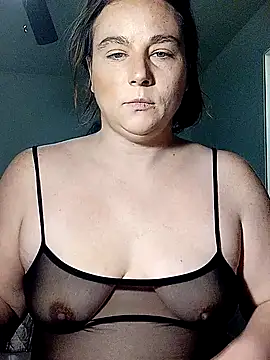 KinzAngel online show from February 18, 2025, 6:26 am