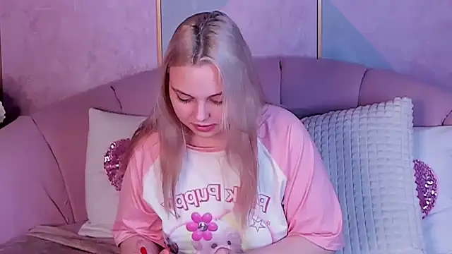 Snapshot of CLAIRE_VOGT chatting on February 26, 2025, 5:39 pm CLAIRE VOGT online show from February 26, 2025, 5:39 pm