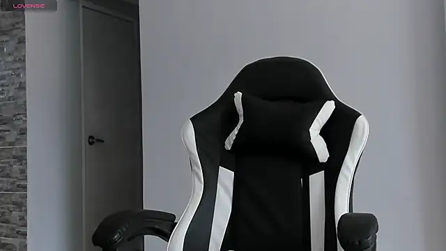 Snapshot of salvatore_montt chatting on February 17, 2025, 10:25 pm salvatore montt online show from February 17, 2025, 10:25 pm