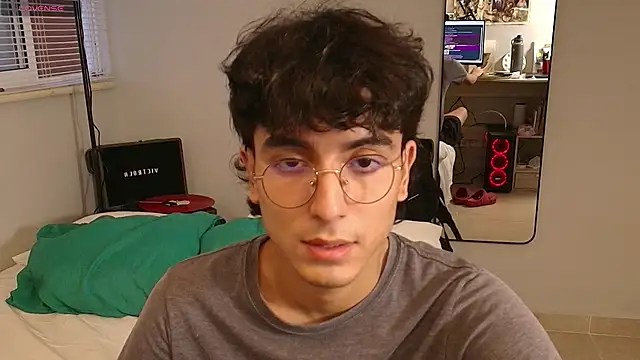 Snapshot of salvatore_montt chatting on March 14, 2025, 11:22 pm salvatore montt online show from March 14, 2025, 11:22 pm