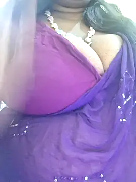 SX-JUHI online show from November 11, 2025, 2:06 pm