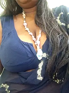 SX-JUHI online show from November 14, 2025, 8:40 pm