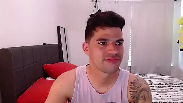 Snapshot of lancebrek chatting on February 24, 2025, 7:41 pm lancebrek online show from February 24, 2025, 7:41 pm