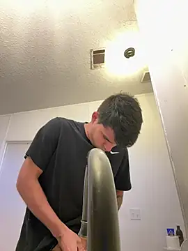 Snapshot of lancebrek chatting on March 12, 2025, 1:51 pm lancebrek online show from March 12, 2025, 1:51 pm