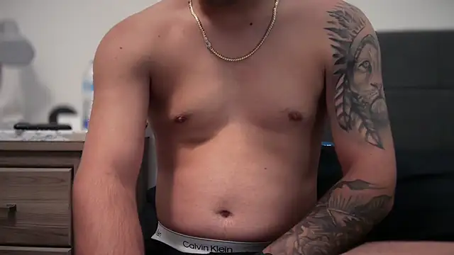 Snapshot of lancebrek chatting on November 20, 2025, 9:14 pm lancebrek online show from November 20, 2025, 9:14 pm