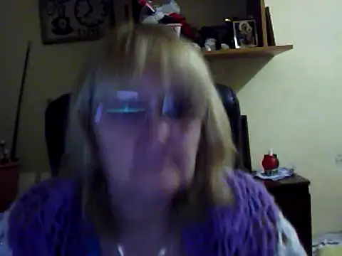 Violet5364 online show from March 2, 2025, 7:45 pm