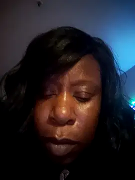 Snapshot of Jazmine-Valentine chatting on October 24, 2025, 4:31 am Jazmine-Valentine online show from October 24, 2025, 4:31 am