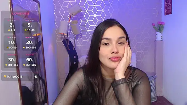 Lana Pearce online show from September 23, 2025, 2:31 pm