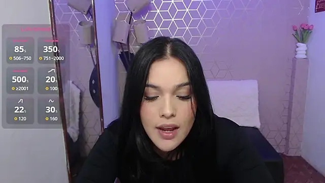 Lana Pearce online show from November 22, 2025, 6:51 pm