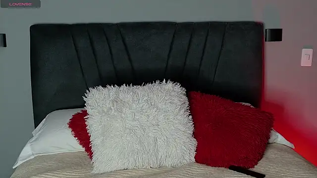 Snapshot of alejandra_jonees chatting on March 15, 2025, 12:36 am alejandra jonees online show from March 15, 2025, 12:36 am