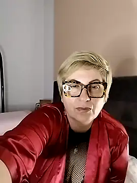 Snapshot of Pumabionda chatting on March 12, 2025, 9:24 pm Pumabionda online show from March 12, 2025, 9:24 pm