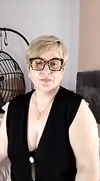 Snapshot of Pumabionda chatting on March 16, 2025, 12:34 am Pumabionda online show from March 16, 2025, 12:34 am