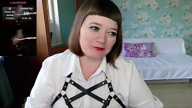 LizaMilfa online show from September 15, 2025, 10:48 am