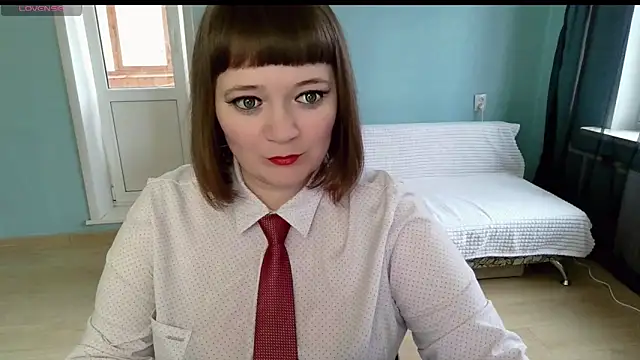 LizaMilfa online show from October 4, 2025, 9:18 am