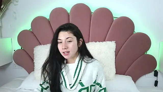 Snapshot of ScarlletRays chatting on March 1, 2025, 5:16 pm ScarlletRays online show from March 1, 2025, 5:16 pm