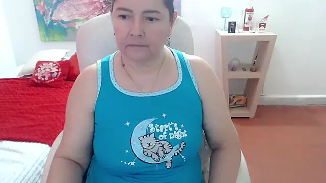 leonela 69 online show from November 30, 2025, 1:37 pm