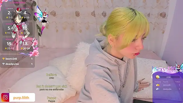 Snapshot of purplelilith3 chatting on March 5, 2025, 1:42 am purplelilith3 online show from March 5, 2025, 1:42 am