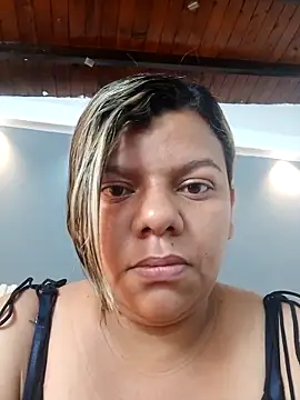 Aida-nicolle online show from February 17, 2025, 12:38 pm