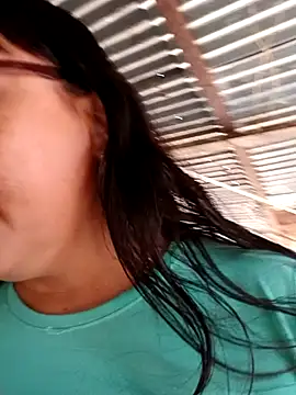 promiscuous-indecent-momm online show from February 20, 2025, 1:40 pm