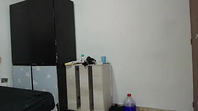 Snapshot of manuel_rey chatting on February 20, 2025, 11:21 pm manuel rey online show from February 20, 2025, 11:21 pm