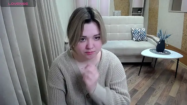 Snapshot of Finna_39 chatting on February 13, 2025, 3:46 pm Finna 39 online show from February 13, 2025, 3:46 pm