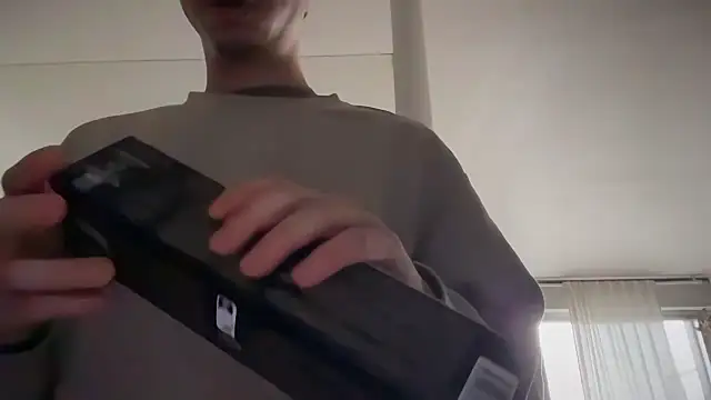 MikymikeBBWD online show from December 3, 2025, 12:36 pm