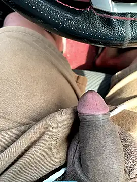 Snapshot of BadboySLR_8899 chatting on September 13, 2025, 4:23 am BadboySLR 8899 online show from September 13, 2025, 4:23 am