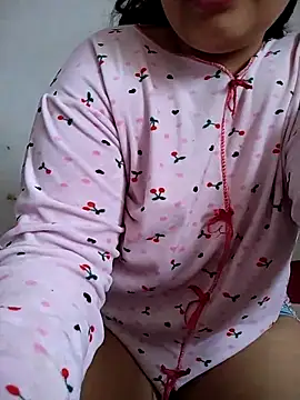 Snapshot of Dalou3a-69 chatting on March 15, 2025, 1:07 pm Dalou3a-69 online show from March 15, 2025, 1:07 pm