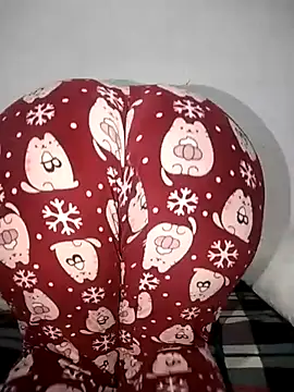 Snapshot of Dalou3a-69 chatting on March 21, 2025, 12:07 am Dalou3a-69 online show from March 21, 2025, 12:07 am