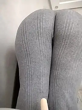 Snapshot of Dalou3a-69 chatting on September 10, 2025, 9:53 am Dalou3a-69 online show from September 10, 2025, 9:53 am