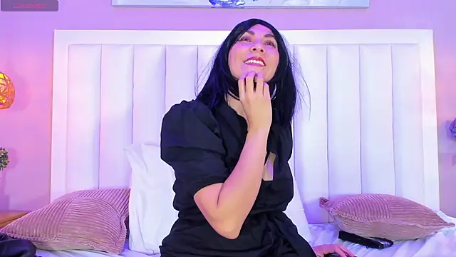 Snapshot of EvaMillins chatting on March 7, 2025, 7:52 am EvaMillins online show from March 7, 2025, 7:52 am