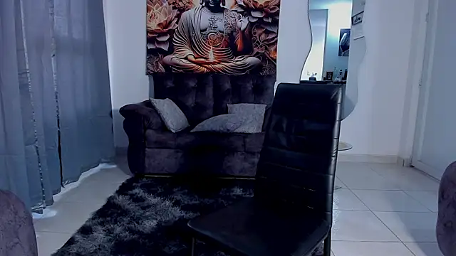 Valentino Dosantos  online show from March 20, 2025, 3:14 pm