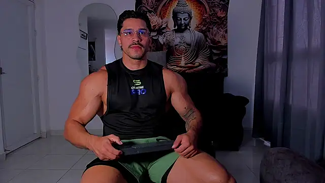 Valentino Dosantos  online show from November 15, 2025, 2:24 pm