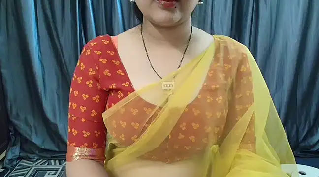 Snapshot of goldiwets chatting on February 18, 2025, 1:22 pm goldiwets online show from February 18, 2025, 1:22 pm