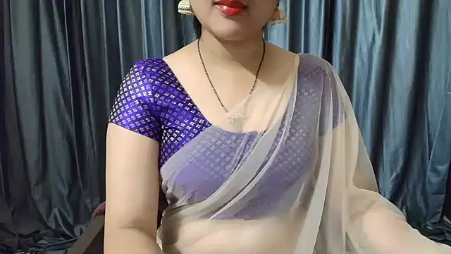 goldiwets online show from November 5, 2025, 3:56 pm