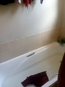 Snapshot of PinkMagic chatting on November 29, 2025, 12:52 pm PinkMagic online show from November 29, 2025, 12:52 pm