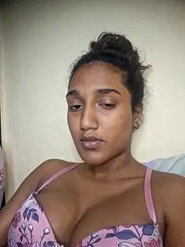 Snapshot of indianpink_lips chatting on November 11, 2025, 5:46 pm indianpink lips online show from November 11, 2025, 5:46 pm