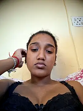 Snapshot of indianpink_lips chatting on November 14, 2025, 12:37 pm indianpink lips online show from November 14, 2025, 12:37 pm