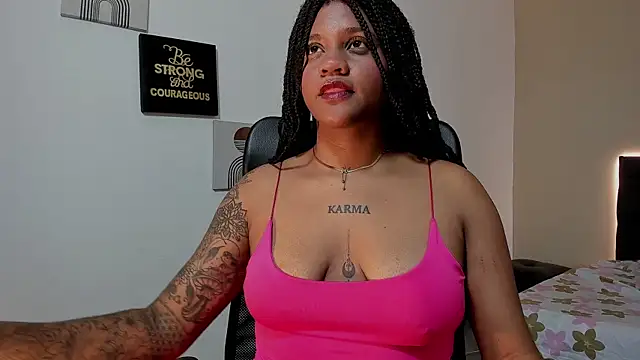 Snapshot of ZahraRose chatting on October 31, 2025, 7:59 pm ZahraRose online show from October 31, 2025, 7:59 pm