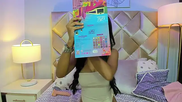 Snapshot of JasmineRoss_1 chatting on March 11, 2025, 1:16 am JasmineRoss 1 online show from March 11, 2025, 1:16 am