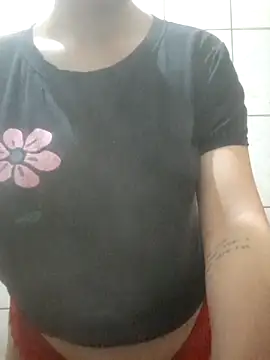 gatinha 18 online show from November 13, 2025, 4:00 am