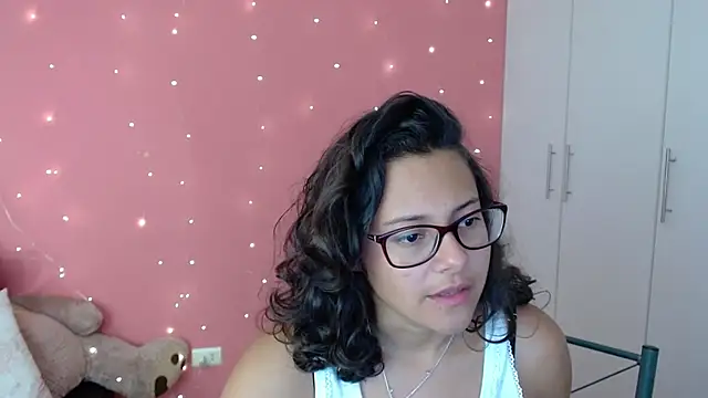 Snapshot of morahaze chatting on January 26, 2025, 11:50 pm morahaze online show from January 26, 2025, 11:50 pm