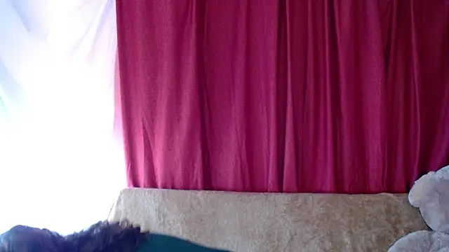 morahaze online show from November 9, 2025, 5:11 pm