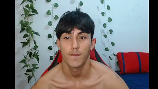 Snapshot of neithanzynxx chatting on February 28, 2025, 7:25 pm neithanzynxx online show from February 28, 2025, 7:25 pm