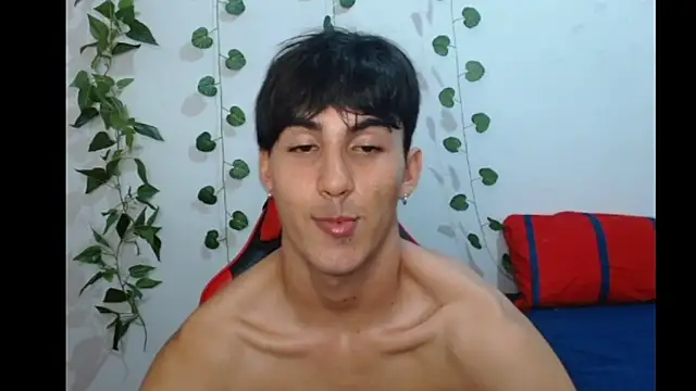 Snapshot of neithanzynxx chatting on February 28, 2025, 10:28 pm neithanzynxx online show from February 28, 2025, 10:28 pm