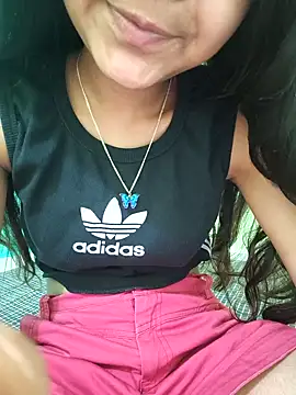 Snapshot of Aaradhna-hoy chatting on March 17, 2025, 8:07 am Aaradhna-hoy online show from March 17, 2025, 8:07 am