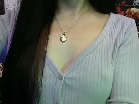 zoya2504 online show from November 21, 2025, 9:24 pm