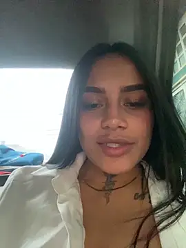 Emily sharlot online show from October 4, 2025, 10:57 am